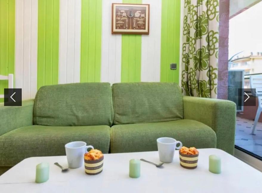 Apartamento Familiar Torroella de Montgrí Buitenkant foto
